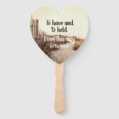 海の砂丘のファンを持って保持結婚する ハンドファン (正面)