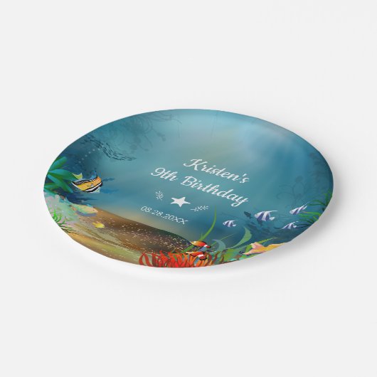 海の誕生会の下の海礁 ペーパープレート (アングル)