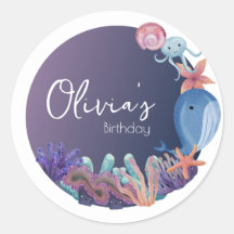 海の誕生日の下の動物