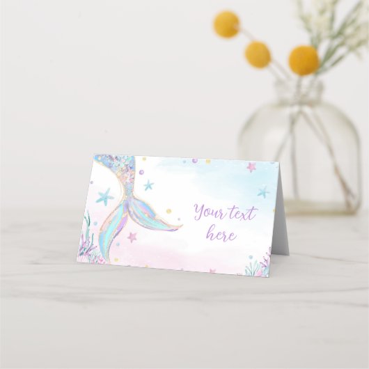 海の誕生日パーティーフードのテントの下の人魚 プレイスカード (裏面)