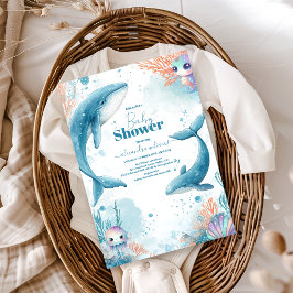 海の赤ちゃんシャワーの下の水色クジラ 招待状