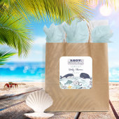 海の赤ちゃんシャワーの下の男の子だ スクエアシール