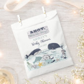 海の赤ちゃんシャワーの下の男の子だ フェイバーバッグ (クリップ留めされた状態)