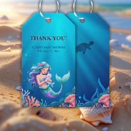 海の赤ちゃんシャワーの下の青い人魚 ギフトタグ