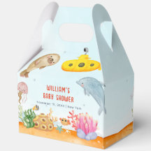 海の赤ちゃん航海ののシャワーの下で