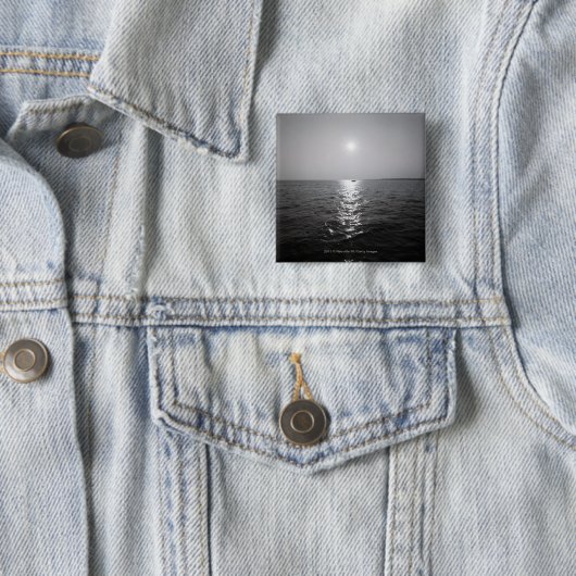 海の遠いボート 缶バッジ (インサイチュ)