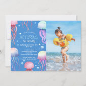 海の青い誕生日パーティーの写真の下 招待状 (正面)