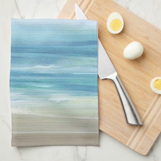 海の青の水の色の海波沿岸 キッチンタオル (四つ折り)