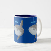 海の魚mola mola molaかわいい漫画 ツートーンマグカップ (正面右)