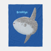海の魚mola mola molaかわいい漫画 フリースブランケット (正面)