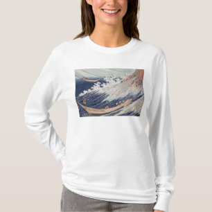 海の2つの小さい漁船 Tシャツ