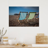 海を眺めるデッキチェア ポスター (キッチン)