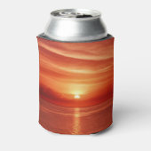 海カラフルでの日の出、劇的な雲。 缶クーラー (缶裏面)