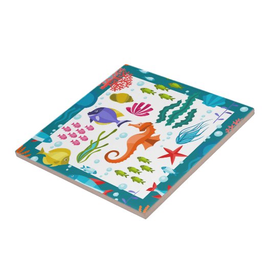 海カラフルの植物と動物の漫画イラストレーション タイル (側面)