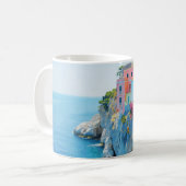 海カラフル近くの崖の上の家 コーヒーマグカップ (正面左)