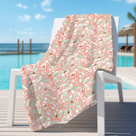 海サンゴの枝と貝 ビーチタオル