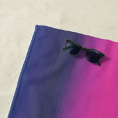 海サンセットブルーパープルレッドアートブレンド ビーチタオル (インサイチュ)