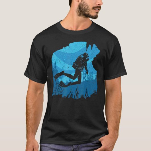 海スキューバダイバー水中スイミングダイビング Tシャツ (正面)