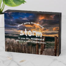 海ビューストーミーウェザーウッドウォークウェイ