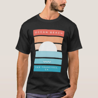 海ビーチサンセットサンフランシスコCa Tシャツ