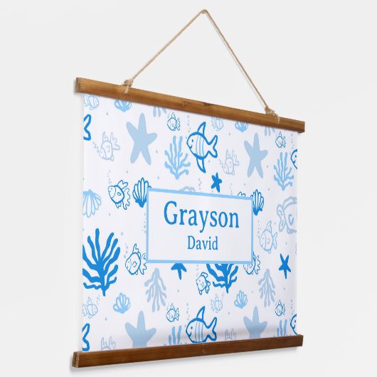 海フィッシュ名前をカスタムする子供部屋ボーイズルームアート 吊り下げ型タペストリー (傾斜あり)