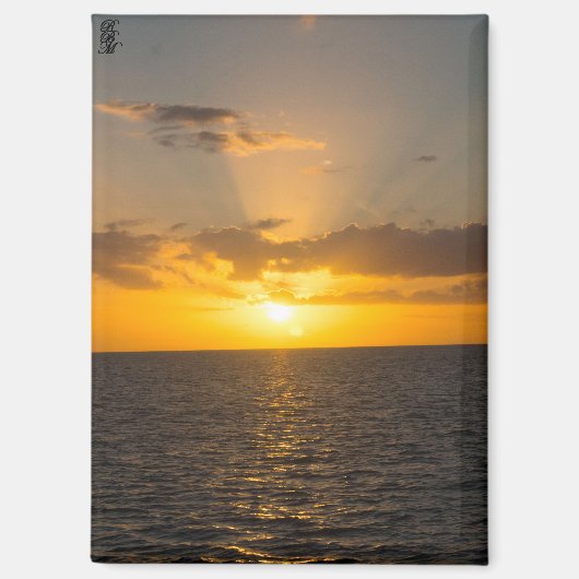 海上の輝く夕焼け マグネット (正面)