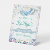 海中で |海をテーマにしたベビーシャワーへようこそ 台座サイン (正面)