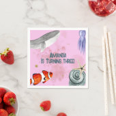 海中の子供の誕生日航海のパーティーピンク スタンダードカクテルナプキン (インサイチュ)