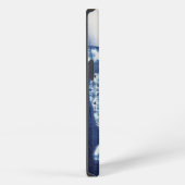 海亀のアートビーチな藍染め模様 ブルー iPhoneケース (右側面)