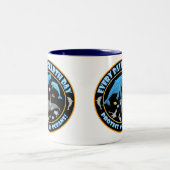 海保護の地球の日 ツートーンマグカップ (中央)