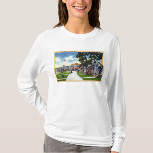 海公園のコテージ場面 Tシャツ