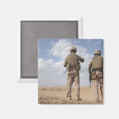 海兵隊が地平線上を偵察して反乱活動を行う マグネット (正面/裏面)