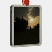 海兵隊のシルエット メタルオーナメント (右)