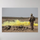 海兵隊は安全を提供する ポスター (正面)