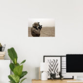 海兵隊員がM-32を発砲する ポスター (ホームオフィス)