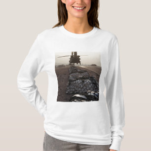 海兵隊員の付加の吊り鎖負荷 Tシャツ