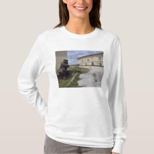 海兵隊員は保証を掲示します Tシャツ