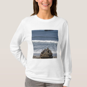 海兵隊員は到着を予想します Tシャツ