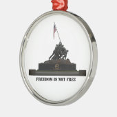 海兵隊戦争記念物の円のオーナメント メタルオーナメント (左)