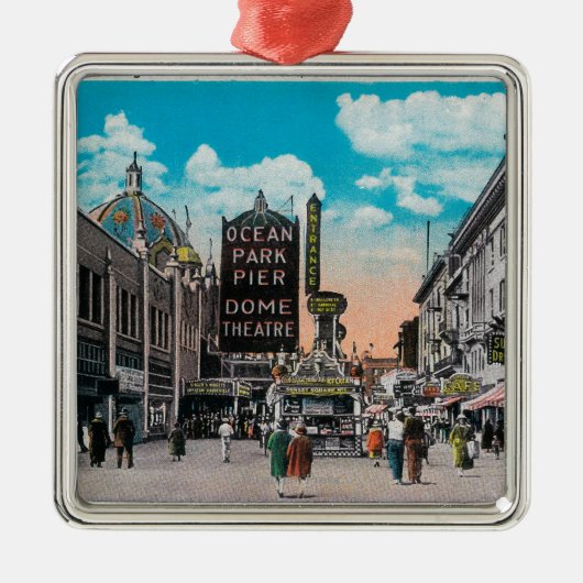 海前部、海公園で北に見ます メタルオーナメント (正面)