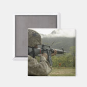 海員が訓練を行う マグネット (正面/裏面)