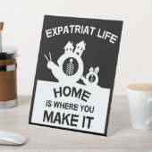 海外駐在員が家族や贈り物を広める 台座サイン (インサイチュ)