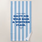 海岸のカウガール ウェスタンの魅力 青いカバナのストライプ ビーチタオル (正面)