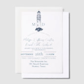 海岸のビーチでの航海灯台ウェディング ベラム紙招待状 (オフセット)