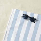 海岸のモダンなコーストパーティーブルー ビーチタオル (インサイチュ)