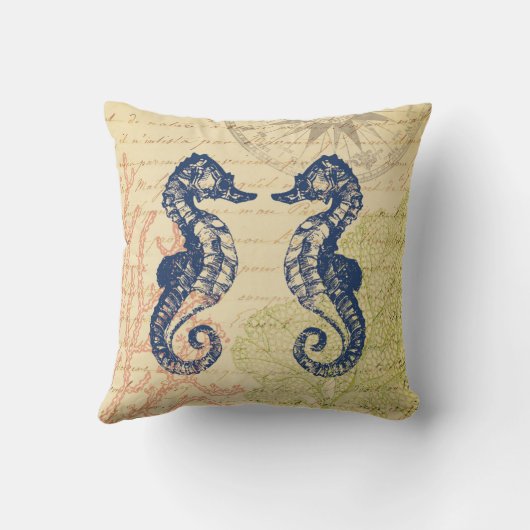 海岸の青いタツノオトシゴのコラージュ クッション (裏面)