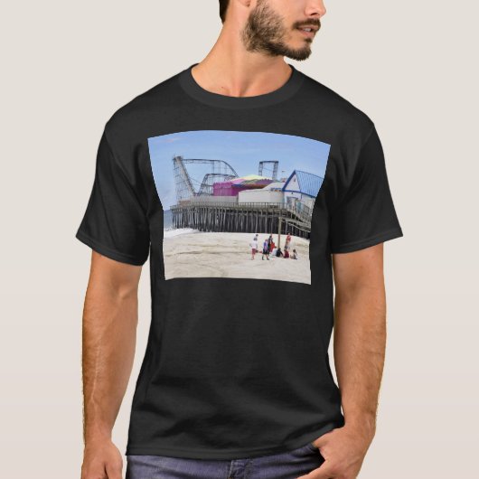 海岸の高さのジャージーの海岸 Tシャツ (正面)