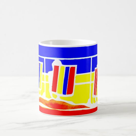 海岸のDeckchairsのマグ マグカップ (中央)