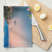 海岸線 |イタリア，ロンバルディア，バレナ キッチンタオル (四つ折り)