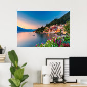 海岸線 |イタリア，ロンバルディア，バレナ ポスター (ホームオフィス)